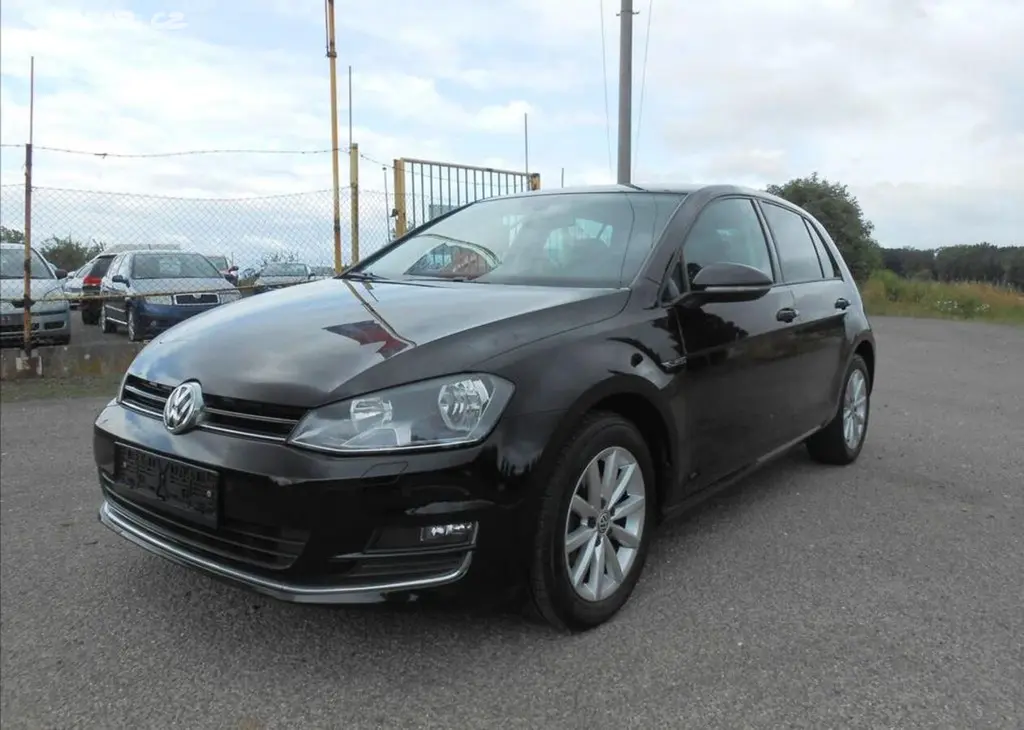 Volkswagen Golf 1,2 81 kW SERVISKA DIGIKLIMA